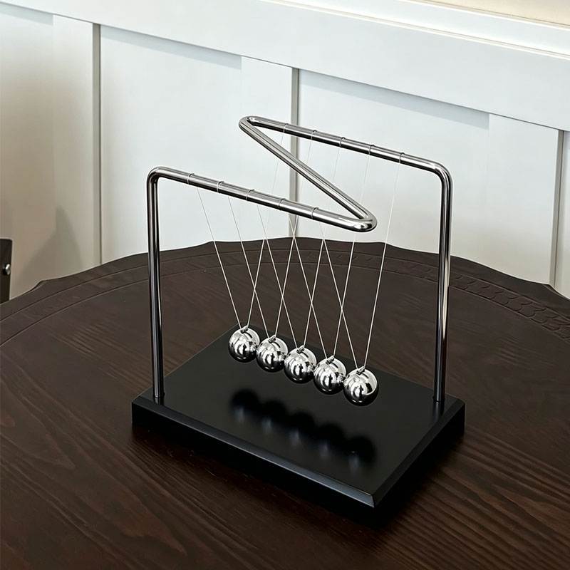 Pêndulo de Newton em Forma de  - Tech For Office avaliação e preço
